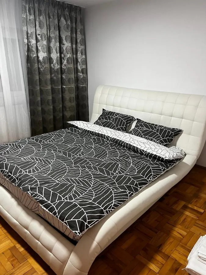 Mona Apartment Taxi#Airport #Parking#Bucharest#Therme Otopeni
