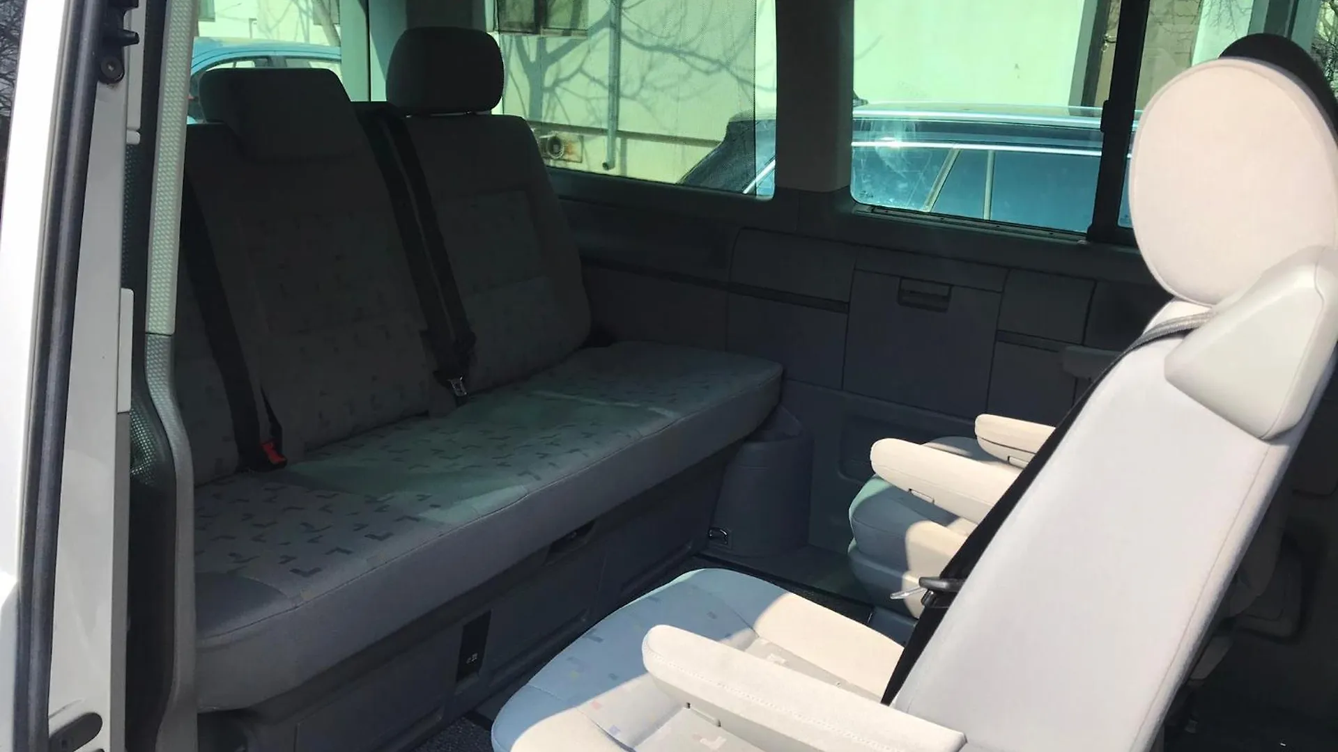 Mona Apartment Taxi#Airport #Parking#Bucharest#Therme Otopeni Rumanía